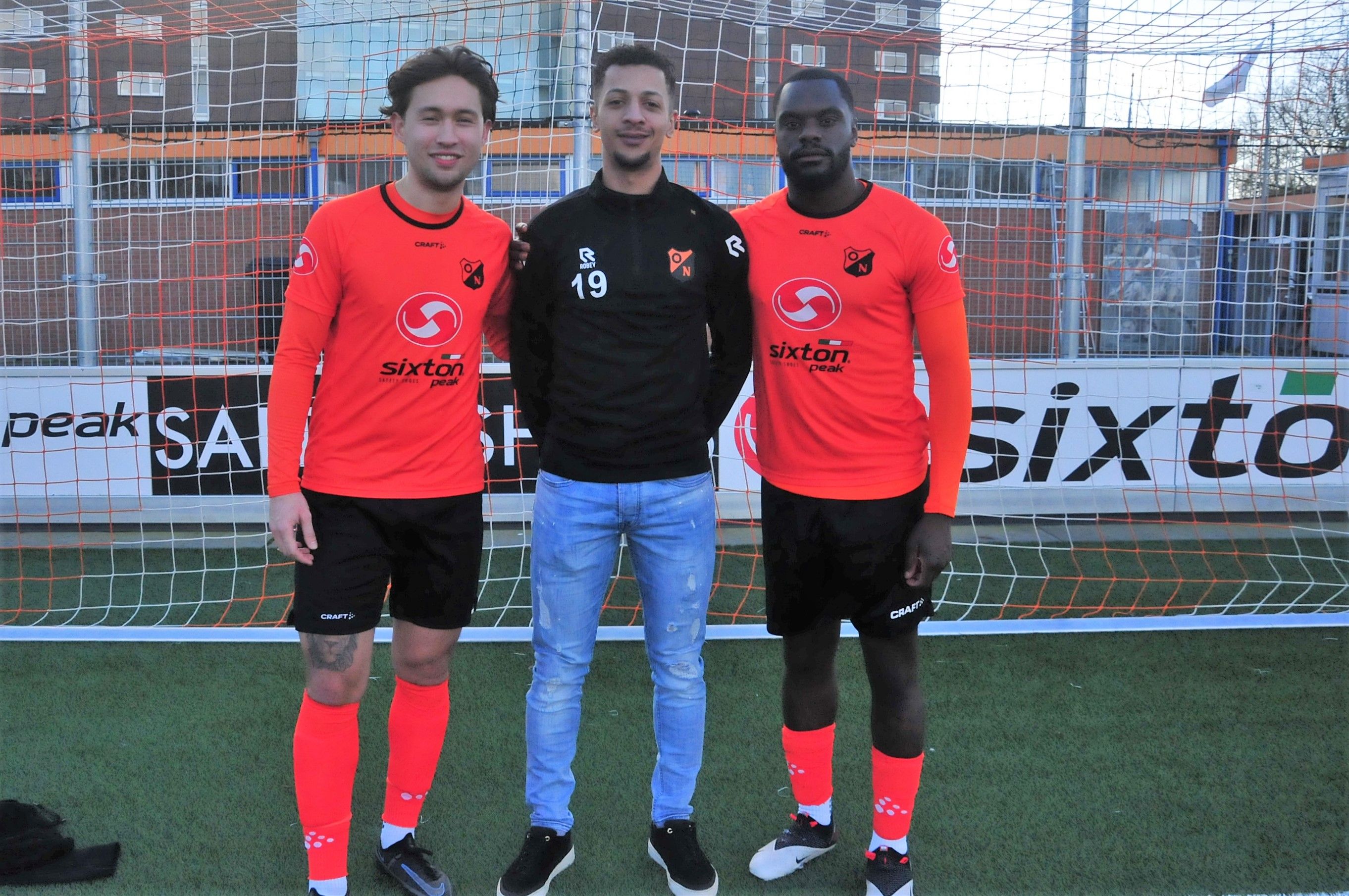 Oranje Nassau verwelkomt 3 nieuwe spelers van VVG