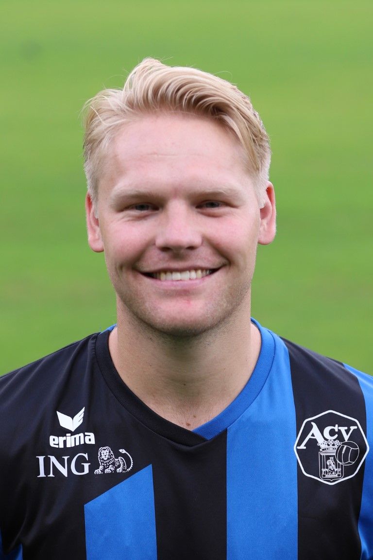 Daan Smit van ACV naar Oranje Nassau.