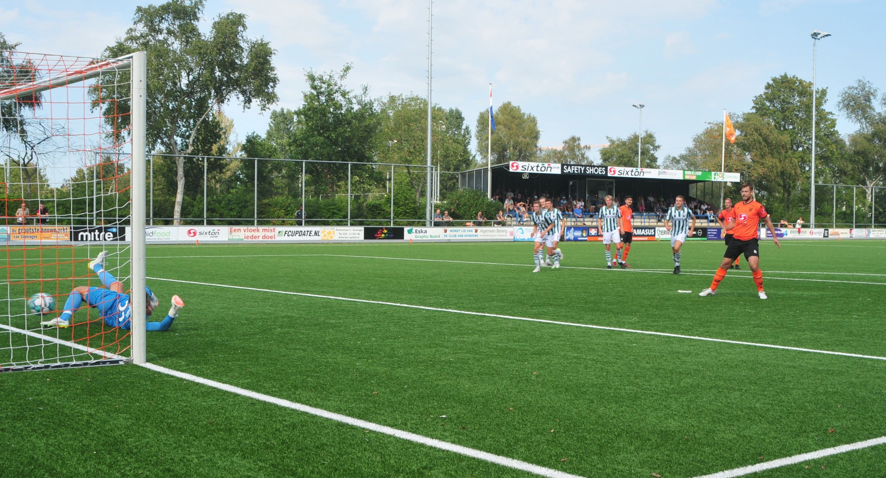 Laatste derby van de eerste helft van dit seizoen tegen Velocitas 1897.