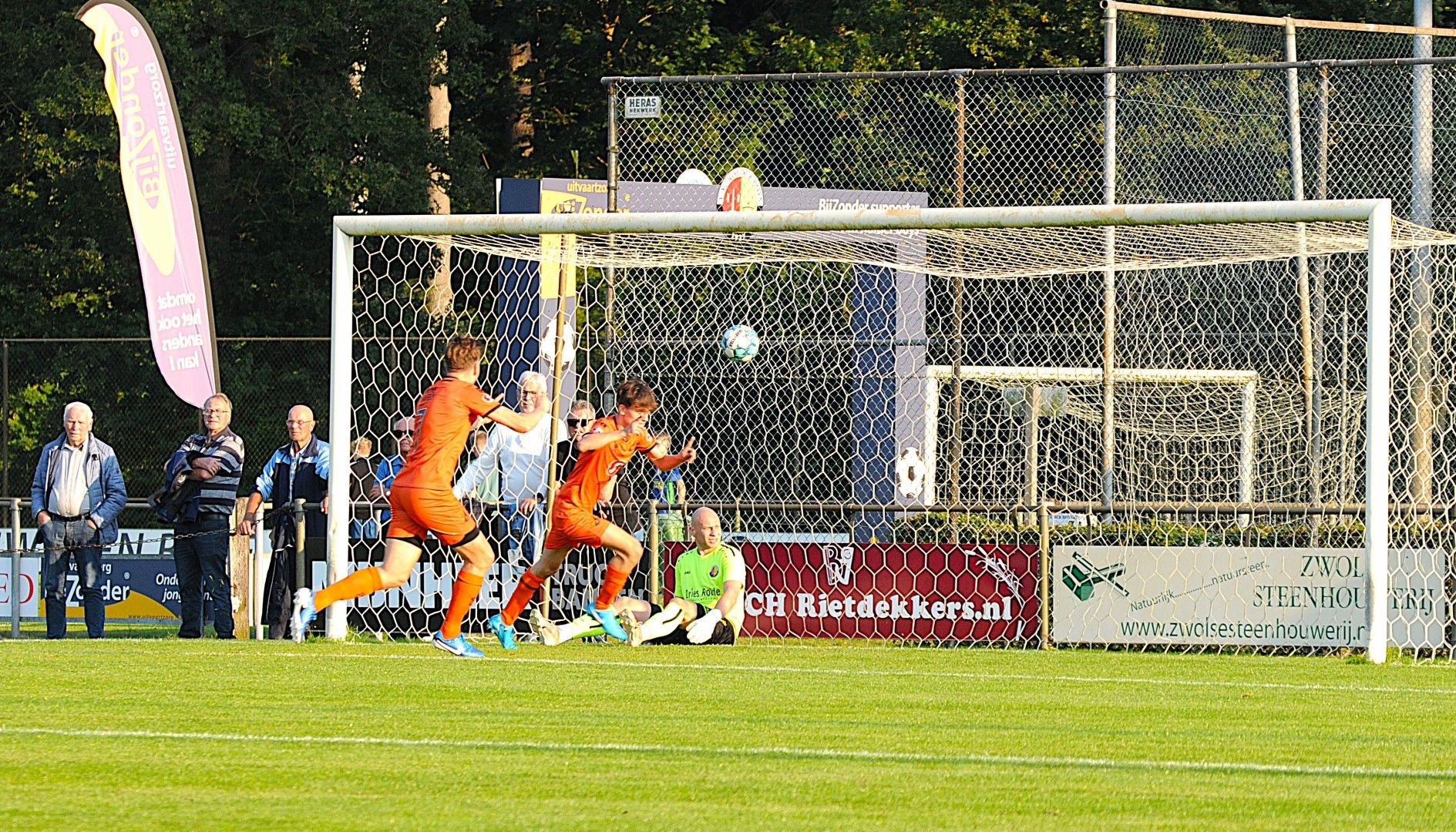 Oranje Nassau in tweede ronde van de beker tegen Rolder Boys