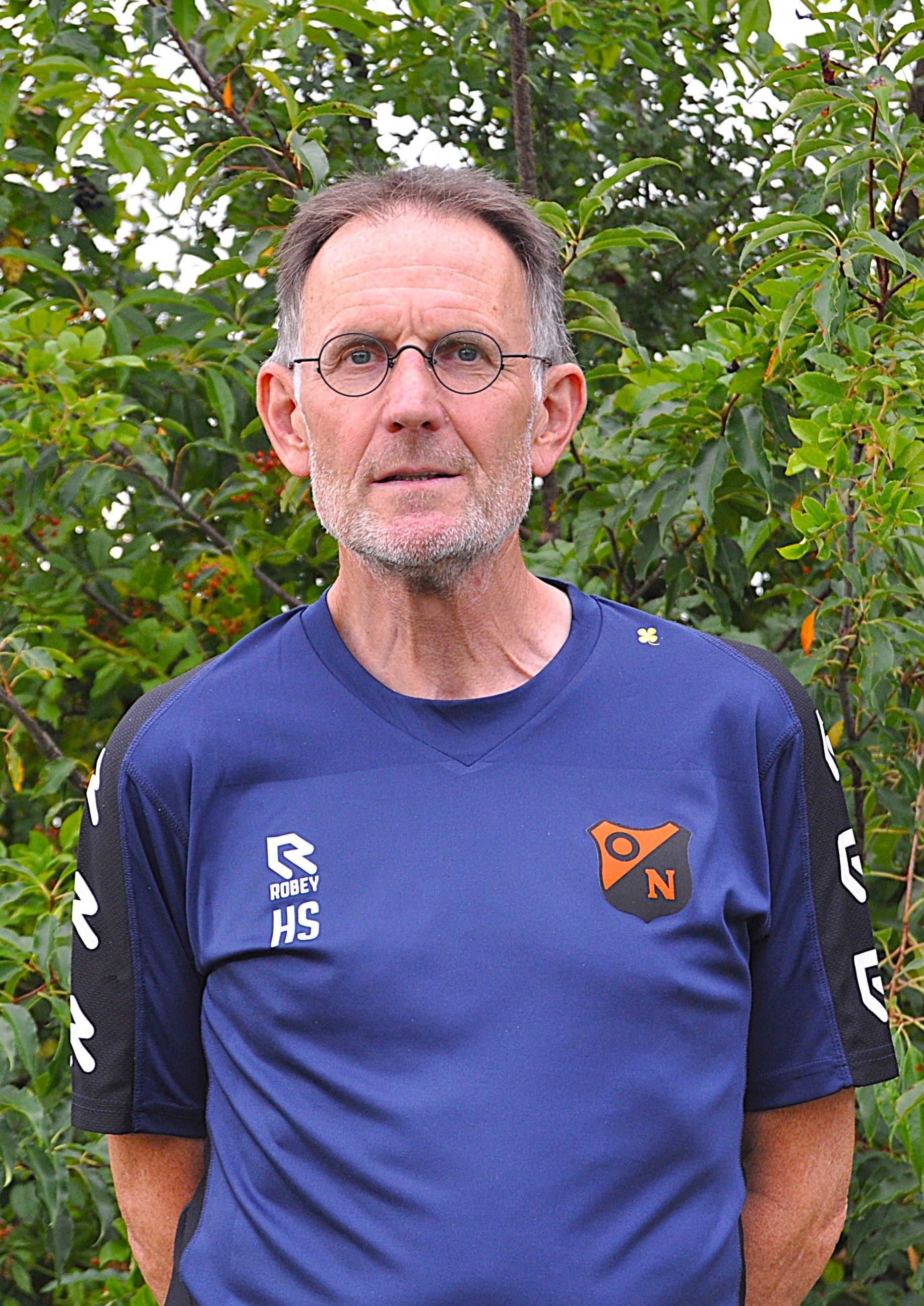 Hoofdtrainer Hans Schrijver: ‘Ik vind het een prettige club met een positieve uitstraling.’