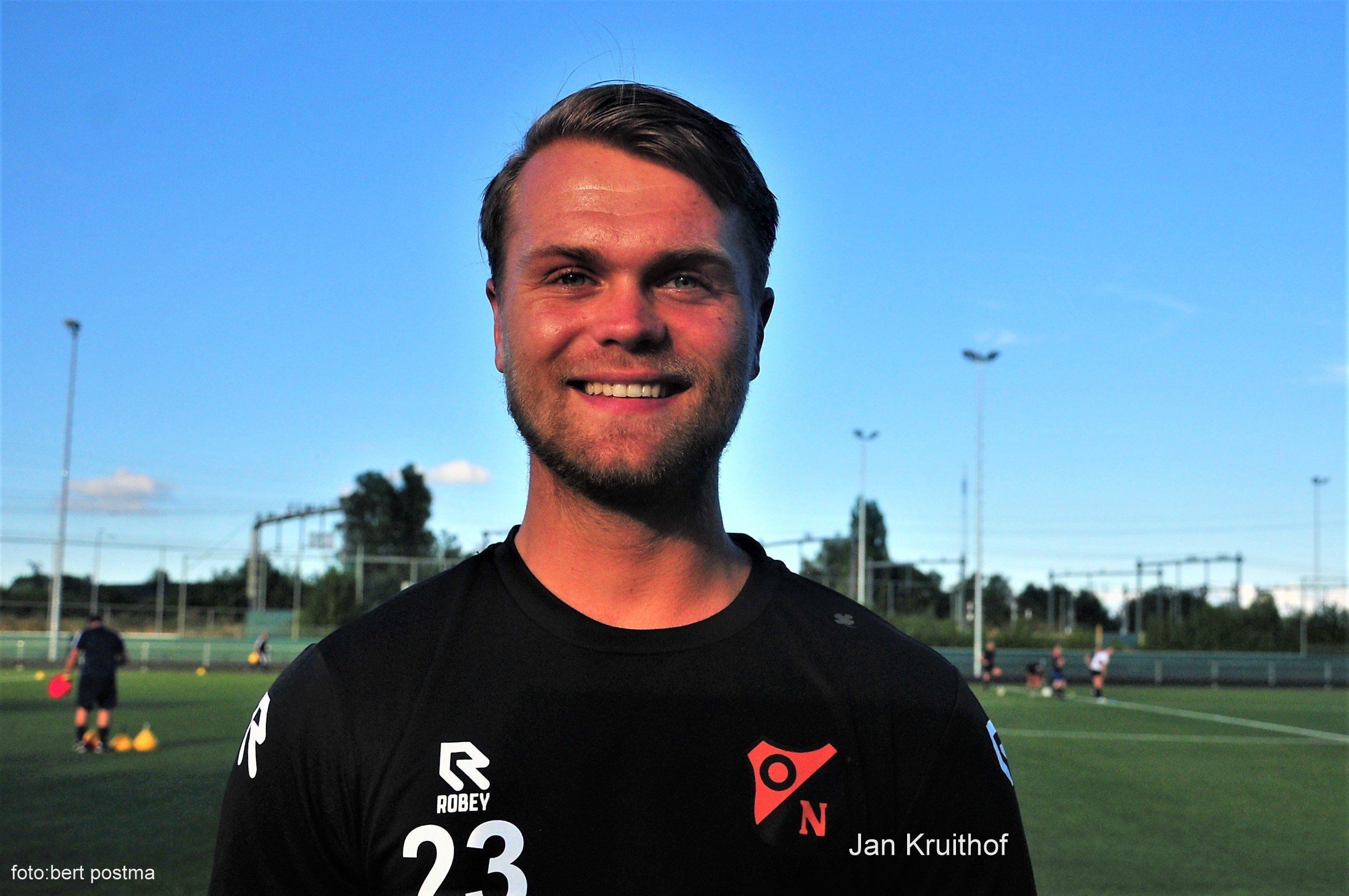 Jan Kruithof:"Voor mij was het hoogtepunt het debuutseizoen bij HBC in de 2e klasse, waarin we kampioen werden."