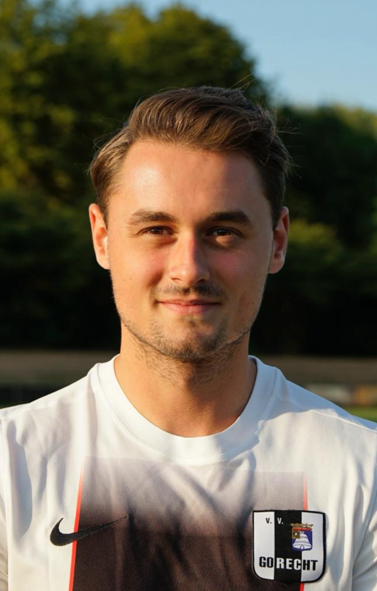 Sam Niewold van Gorecht naar Oranje Nassau