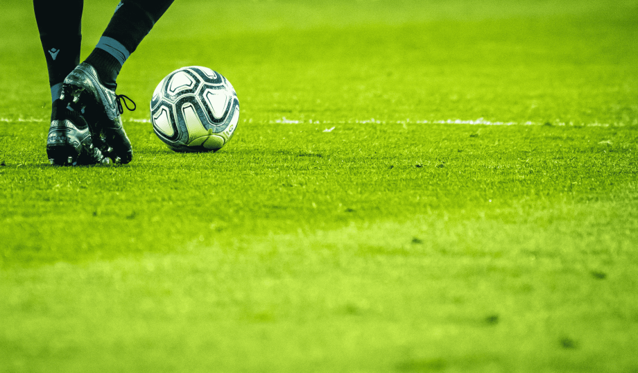 Oranje Nassau verspeelt in slotfase een 0-2 voorsprong.